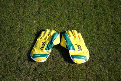 Kookaburra Kahuna Pro 500 Wicket Keeping Gloves